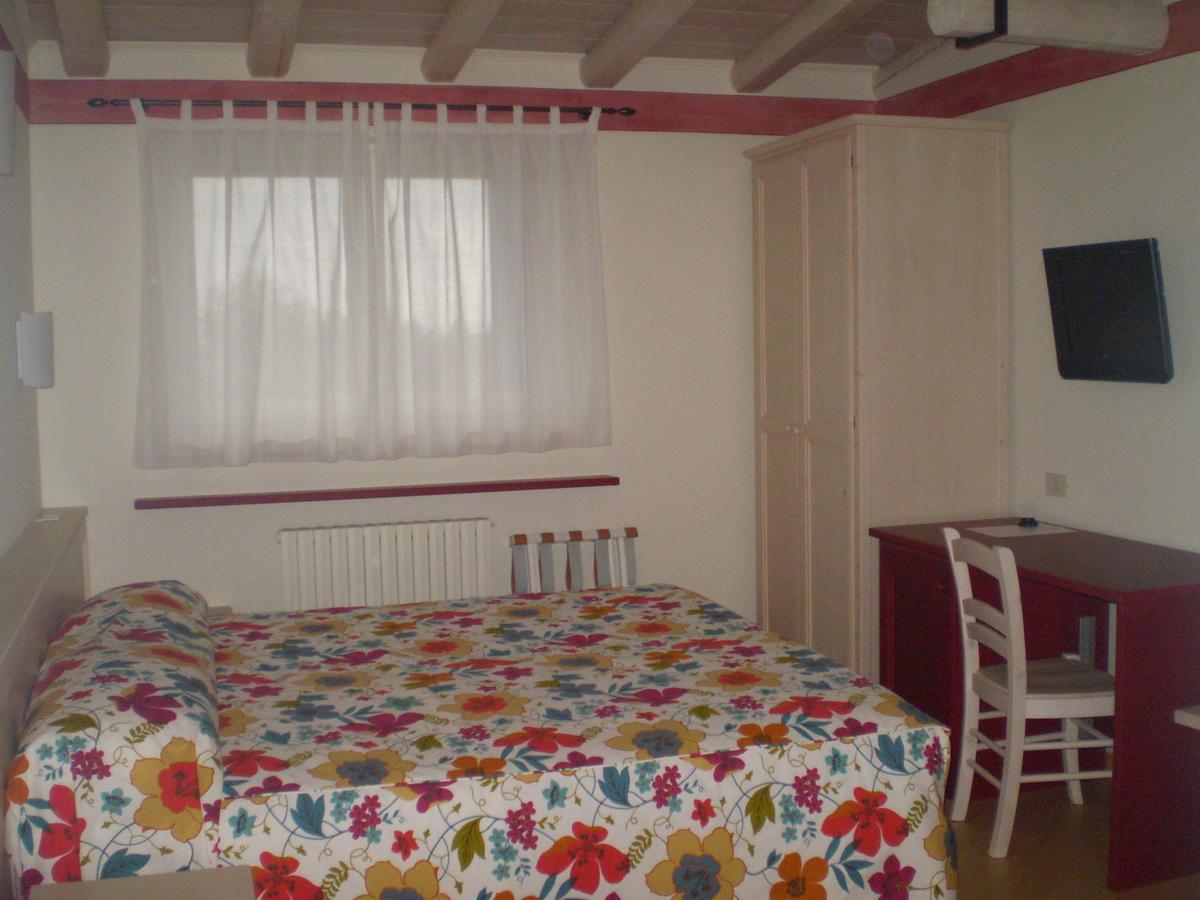 Bed and Breakfast Osteria Delle 3V Gignese Exterior foto